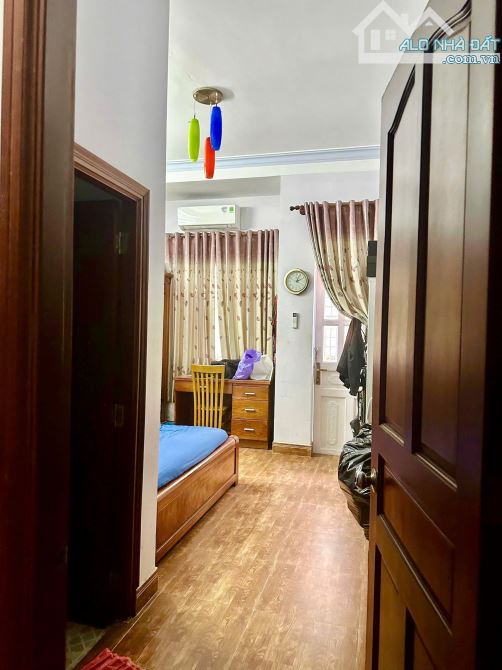 Bán Nhà Hẻm 246 Đồng Đen HXH 6M Cách MT 30M ✅ DT 64m2 [3.8x17]m - 2 Lầu - Chỉ 9.6 Tỷ TL - 3