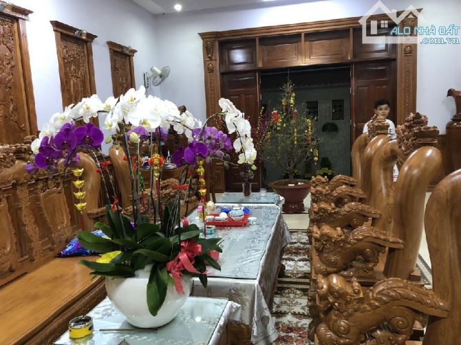 Bán Biệt thự Lô Góc  288m2 - Đường Hà Huy Giáp, Thạnh Xuân, Q12 Chỉ 25 Tỷ - 2