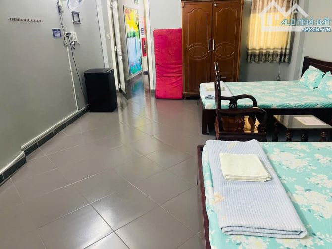 Hóc Môn bán Khách sạn 18 phòng sẵn nguồn thu MT Huỳnh Thị Na Giá 10,5ty - 3