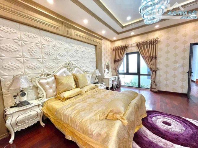 BIỆT THỰ PHẠM PHÚ TIẾT - 200M2 - 3 TẦNG - NGANG:10M - TẶNG FULL NỘI THẤT - 21 Tỷ - 3