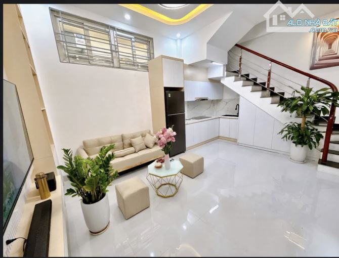NHÀ THỊNH QUANG  - TRUNG TÂM ĐÔNG ĐA-VÀI BƯỚC - 3