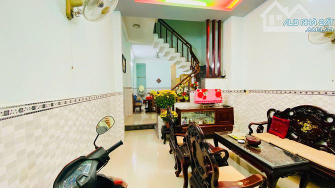 BÁN NHÀ 03 TẦNG ĐƯỜNG TRƯƠNG THỊ KIẾN VĨNH HÒA, TP NHA TRANG GIÁ 5,8 TỶ - 3
