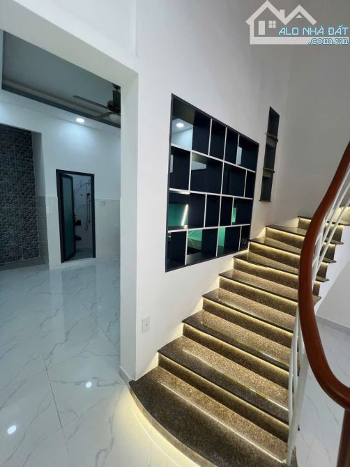 BÁN NHÀ ĐẸP HẺM  NGUYỄN BIỂU, P.2, Q.5 – NGANG 4 DÀI 14 CHỈ 8 TỶ 9 THƯƠNG LƯỢNG - 3