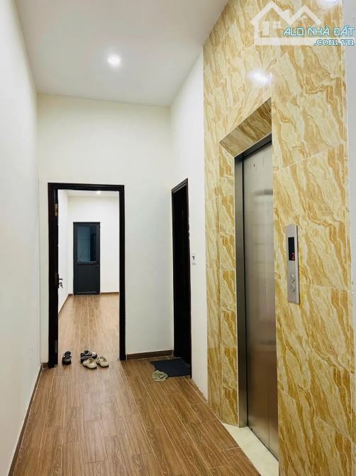 BÁN NHÀ MẶT NGÕ PHỐ NGUYỄN VĂN CỪ LONG BIÊN 17 TỶ 80M2 MT 5M 6T THANG MÁY TÔ TRÁNH KINH DO - 3