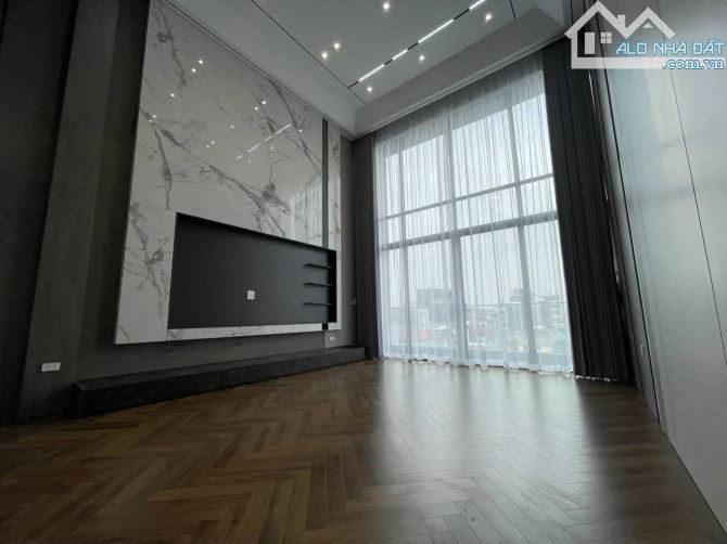 Nhà 8 tầng phố Trạm, Gara, thang mây, kinh dianh, ô tô tránh, 106m2, mt 5.5m, 26.5 tỷ - 3