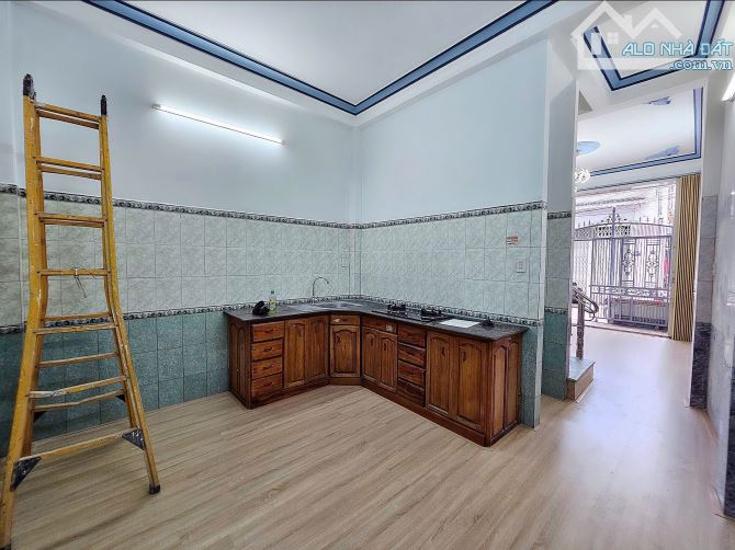 💥BÁN NHÀ 4 TẦNG, HẺM 2 XE MÁY THỐNG NHẤT. GIÁ - 3