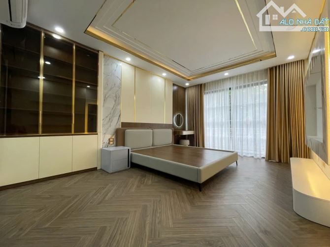Cần bán nhà Phố Ngọc Lâm, Long Biên, 55m², 7 tầng thang máy, Kinh doanh vỉa hè, Giá 22 tỷ - 3