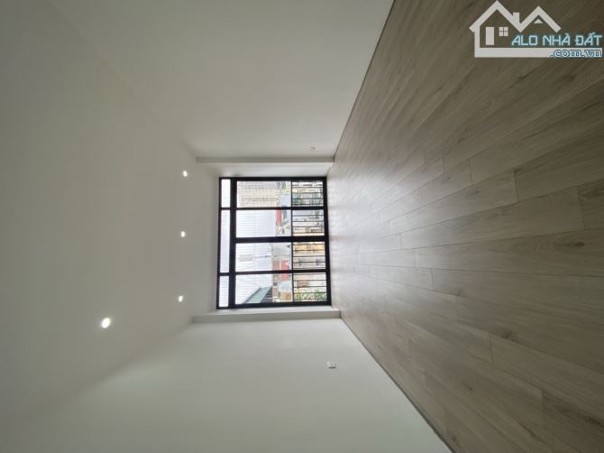 NHÀ ĐẸP NGỌC THUỴ 30M2 X5 TẦNG - 1 NHÀ RA ĐƯỜNG OTO TRÁNH - GIÁ RẤT HỢP LÝ - 3