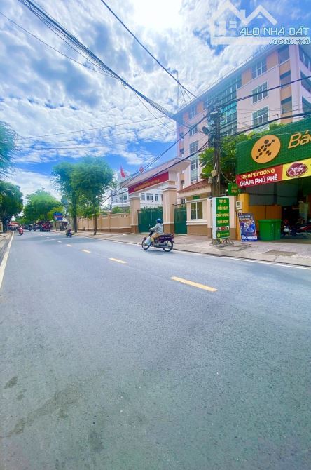 Dãy trọ gần ngay chợ Bắc Ninh, Bình Thọ, Thủ Đức. VỊ TRÍ VÀNG. Dt: 5 x 20 = 100m2 thổ cư - 3