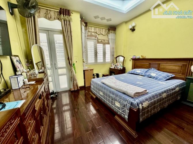 Nhà Đẹp Mễ Trì Thượng -52M x 5 Tầng - MT 4.3m - Full Đồ - Ngõ thông - Ô Tô Cách 10m - 3