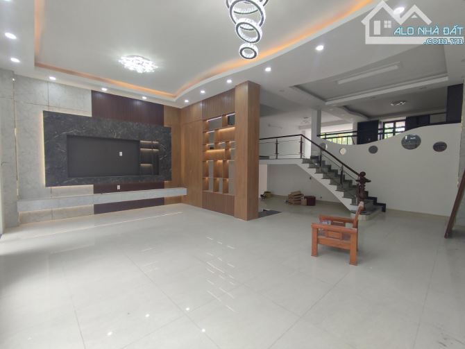 Bán Biệt Thự VIP_Nam Long Trần Trọng Cung_208M2+4Tầng;Sát VinCom;Ngang 8M;Đường 10M;36.Tỷ - 3