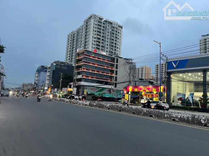 Bán nhà mặt tiền Lương Định Của, An Khánh, Quận 2. DT 12 x 25m. Giá 400tr/m2 - 3