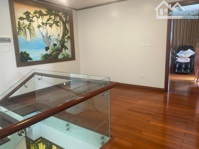 BÁN BIỆT THỰ PHỐ NGUYỄN SƠN LONG BIÊN 40 TỶ DT 220M2 MT 12M 4T  Ô TÔ TRÁNH KINH DOANH - 3