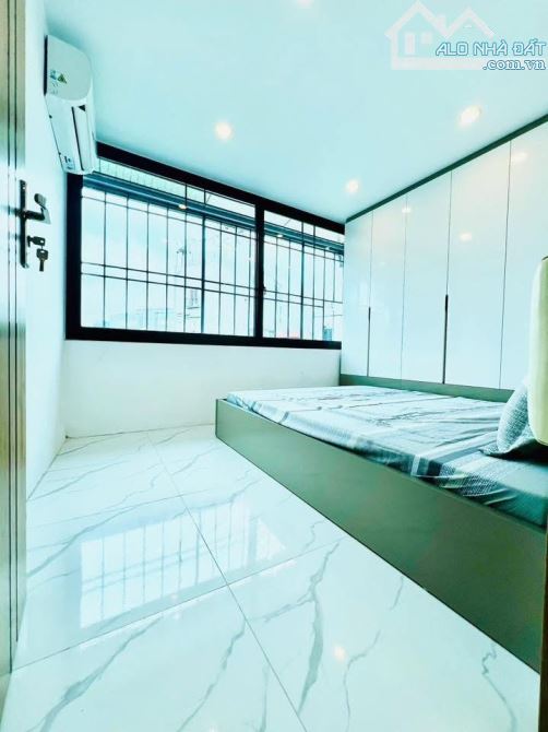 Tập thế 2 tầng Ba Đình💥65m2💥2 Ngủ+2 WC💥Nhà Đẹp Ở Luôn💥Oto Đỗ💥Sổ riêng💥2.9 Tỷ - 3