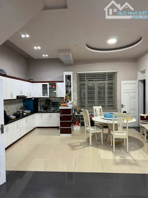 Cần Bán Căn Biệt Thự tại Khu Đô Thị Sài Đồng- Long Biên - 4