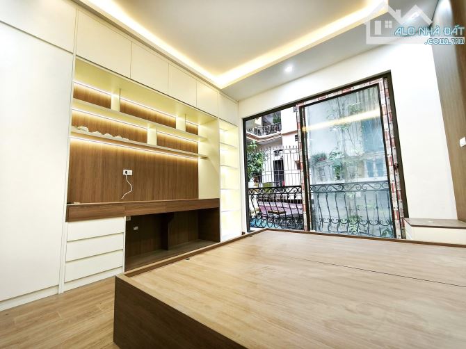 CHUNG CƯ MININ NGÕ 28 XUÂN LA 75m 9 TẦNG MT 8m 14 PHÒNG KHÉP KÍN GIÁ CHỈ 23,5 TỶ - 4