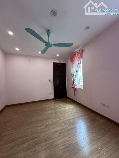 Nhà đẹp ở luôn Nguyễn Khang Cầu Giấy. Nở hậu 44m, 6 tầng MT4m Giá 17.5 tỷ Ngõ ô tô - 4