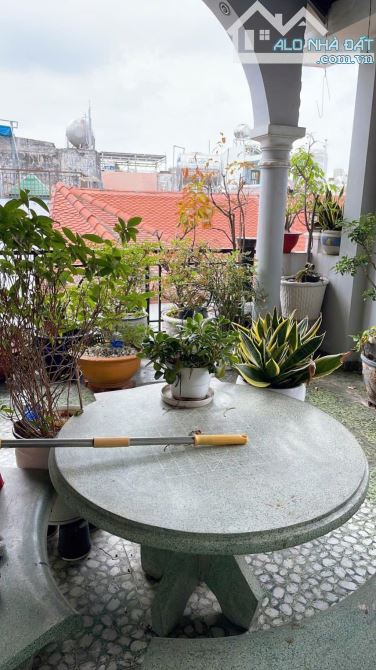 KHU VIP PHÚ NHUẬN TRẦN HỮU TRANG 53M2, 4 TẦNG, NGANG 4.5M, 4PN, GẦN MẶT TIỀN, CHỈ NHỈNH8TỶ - 4