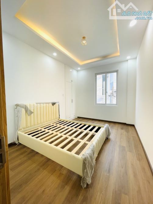 HẼM  ĐƯỜNG SỐ THÔNG SANG KHÁNH HỘI THIẾT KẾ RẤT ẤN TƯỢNG ĐẸP SẮC NÉT - 4
