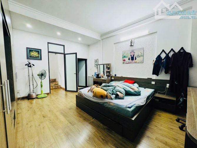 Bán nhà Chính Kinh, Thanh Xuân, 3 tầng, sổ phân lô, giá 8 tỷ, gần các trường đại học lớn - 4