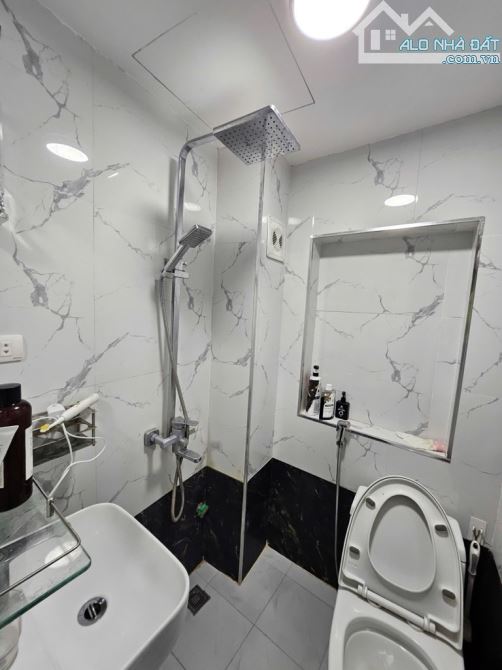 Bán Nhà Trần Khát Chân (phía Lò Đúc nhà máy nước) 5 tầng 3 ngủ giá hơn 4 tỷ xíu - 4