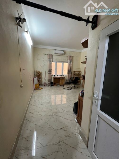 NHÀ ĐẸP MỄ TRÌ NAM TỪ LIÊM 77m 11TỶ 4 TẦNG MT 4m. NGÕ THÔNG RỘNG. NHÀ ĐẸP Ở NGAY. - 4