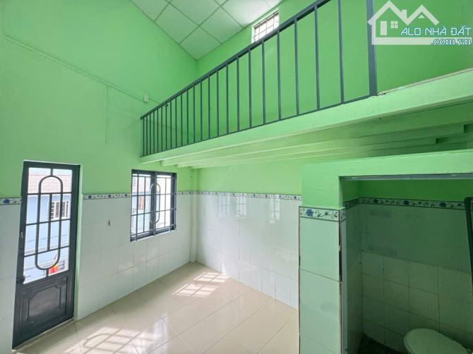 BÁN NHÀ 2 MẶT HẺM, SẴN 3 PHÒNG TRỌ, THU NHẬP 9 TRIỆU/THÁNG - CHỈ 5.X TỶ - 4