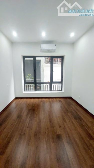 Bán nhà 5 tầng, diện tích 45m phố nguyễn khánh toàn, ô tô đỗ cửa - 4