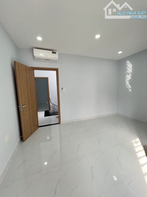 💥 HẺM BA GÁC TRẦN VĂN ƠN - 43M2 NGANG LỚN 4.5M P.TÂN SƠN NHÌ - CHỈ 4.X 🧄 TL 💥 - 4
