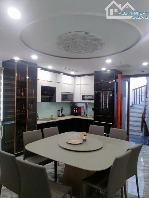 MẶT PHỐ NGUYỄN VĂN TUYẾT - DT 80M2 x 9T - MT 5,5M - 69 TỶ-MẶT PHỐ - KINH DOANH-VỈA HÈ - 4