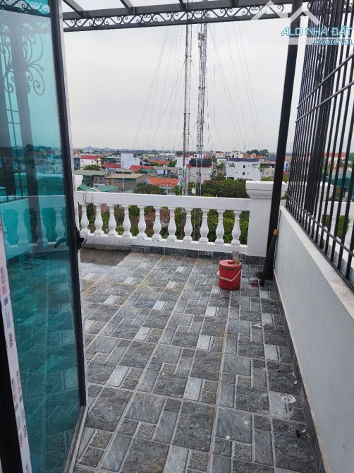 Bán nhà 6 tầng thang máy xã Hưng Đạo gần Yên Nghĩa, gara ô tô, hàng hiếm giá nhỉnh 5 tỷ - 4