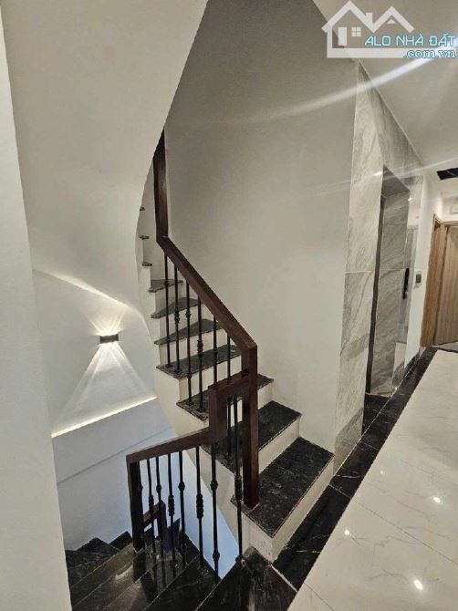 CHDV MỚI XÂY, 7 TẦNG, 28 PHÒNG KHÉP KÍN Ở XUÂN ĐỈNH - 4