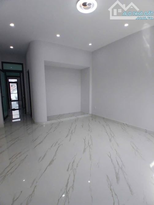 🏡NHÀ 4 TẦNG MỚI -HẺM XE HƠI  👉 Đường Hồ Ngọc Lãm- Bình Tân  👉sổ đẹp vuông vức,hoàn công - 4