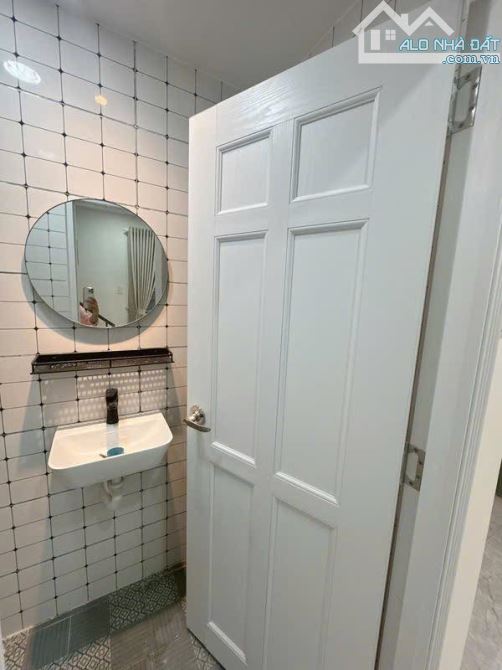 LÔ GÓC 2 MẶT HẺM- THỐNG NHẤT - GÒ VẤP- 4,99 TỶ- 4X9- 2 TẦNG- NHÀ MỚI TK HIỆN ĐẠI - 4