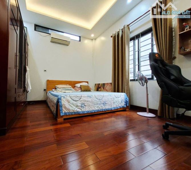 PHÂN LÔ Ô TÔ TRÁNH LÊ TRỌNG TẤN THANH XUÂN 100m 27.5 TỶ 5 TẦNG MẶT TIỀN 5m - 4