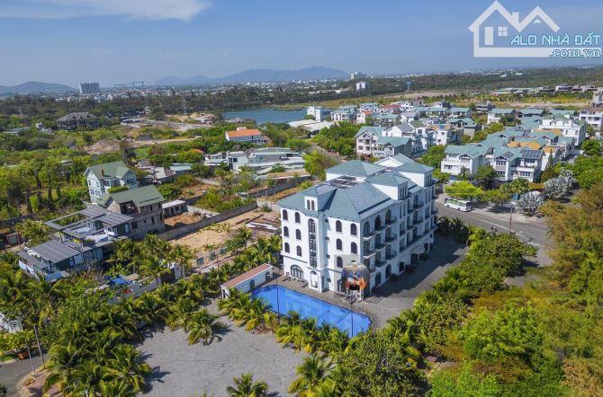 BÁN ĐẤT BIỆT THỰ BIỂN GÓC 2 MẶT TIỀN CÁCH DÁ SUN GROUP BLANCA CITY 100M - DT 322M2=15X22,5 - 4
