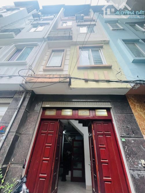 Ngon! Bán Nhà Yên Hoà - Cầu Giấy - Ngõ Rộng - 2Nhà Ra Phố -Ba Gác Đua -42M2 -5Tầng - 9 Tỷ - 4
