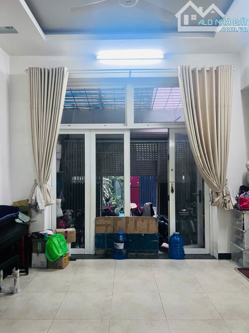 Nhà bán 3 tầng kiên cố cách đường Độc Lập 50m. hẻm xe hơi. Tân Phú, Hồ Chí Minh - 5