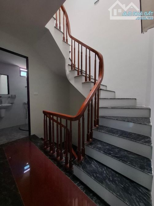 Bán nhà Đại Cát, Bắc Từ Liêm, 34m2, 5 tầng, mặt tiền 4.6m, giá 5.8 tỷ - 5