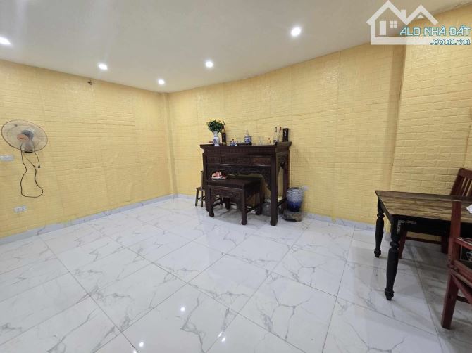 NHÀ MỄ TRÌ NAM TỪ LIÊM 51m 11TỶ 5 TẦNG MT 4m. NGÕ THÔNG RỘNG. NHÀ ĐẸP Ở NGAY. - 5