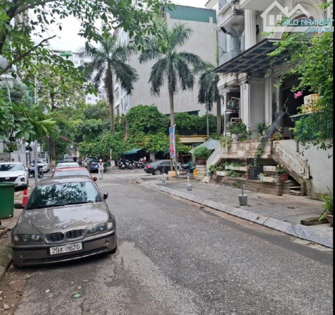 132.x Tỷ/ 236 M2/ 30 M tiền / Lô Góc Phân Lô Vỉa hè. TRẦN thái Tông - 5