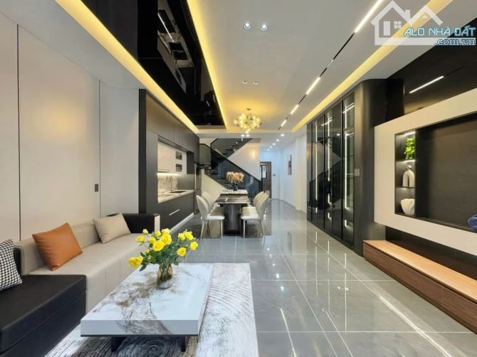CẦN BÁN NHÀ 1 TRỆT 3 LẦU THIẾT KẾ HIỆN ĐẠI ,ĐƯỜNG TỈNH LỘ 10 GẦN TÊN LỬA KHU CHỢ ĐÔNG ĐÚC. - 5