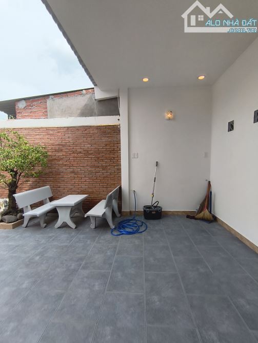 NHÀ 127M2 TẶNG FULL NỘI THẤT GẦN KHU CÔNG NGHIỆP TRỌN GÓI 2 TỶ 6 - 5