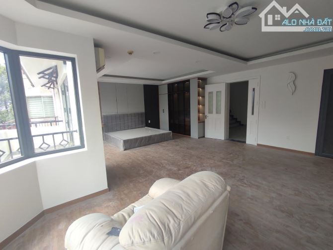 Bán Biệt Thự VIP_Nam Long Trần Trọng Cung_208M2+4Tầng;Sát VinCom;Ngang 8M;Đường 10M;36.Tỷ - 5