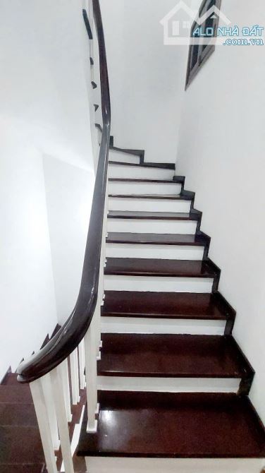Bán nhà 5 tầng, diện tích 45m phố nguyễn khánh toàn, ô tô đỗ cửa - 6