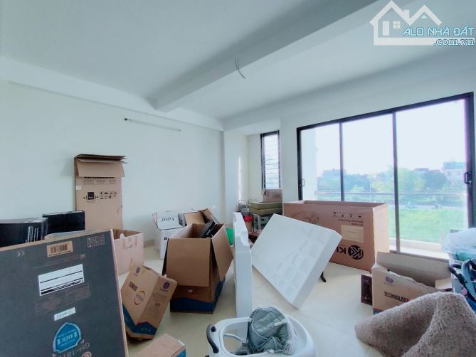 Bán nhà mặt phố Nam Đuống 80m2- 5 tầng- mặt tiền 5.5m- 21 tỷ, gara, kinh doanh, thang máy - 6