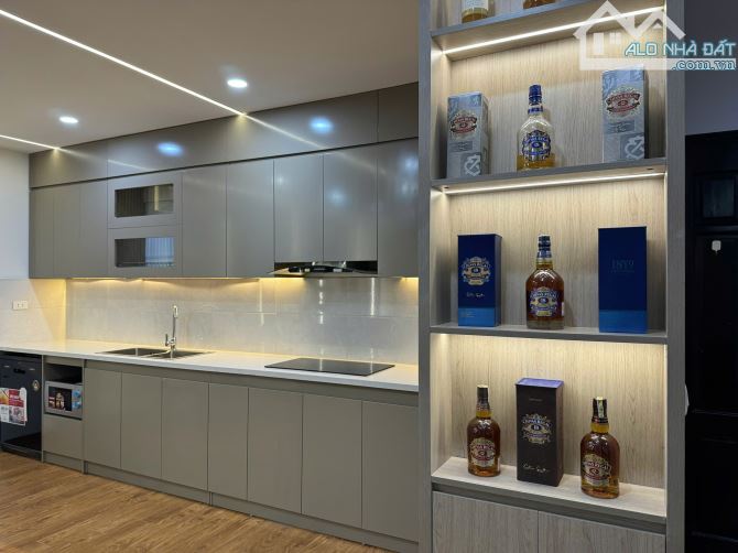 Bán Cc khu Đt Hapulico, Thanh Xuân 109m2, giá 9 tỷ  +  3 ngủ 2wc . P - 6