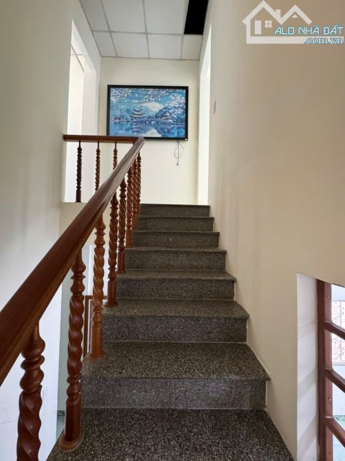 Cho thuê nhà nguyên căn 2 tầng có đầy đủ nội thất mới keng ngay hà bổng, trung tâm du lịc - 6