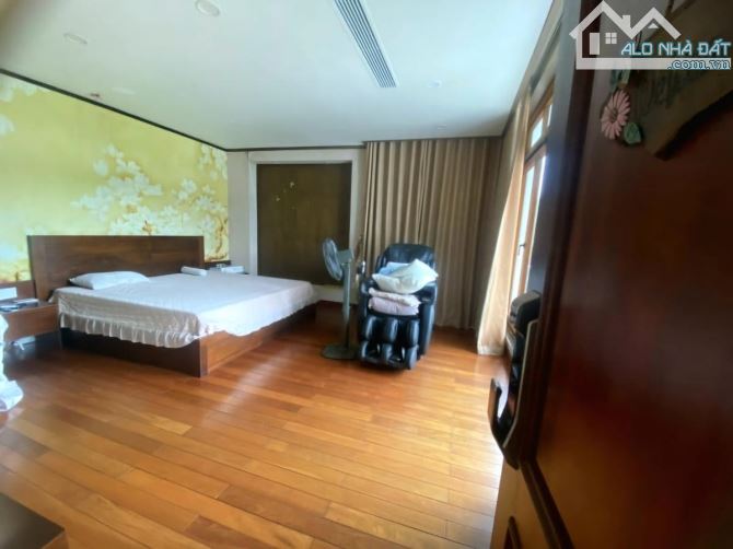 BÁN BIỆT THỰ PHỐ NGUYỄN SƠN LONG BIÊN 40 TỶ DT 220M2 MT 12M 4T  Ô TÔ TRÁNH KINH DOANH - 6