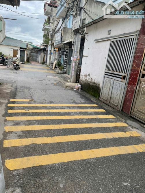 HOÀNG TĂNG BÍ - Ô TÔ ĐỖ CỬA - KINH DOANH TỐT - NGÕ THÔNG - 30M2, 5 TẦNG, MT 3,9M - 5,8 TỶ - 7